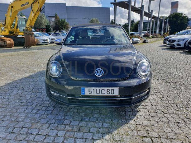 Volkswagen Beetle Cabrio · Ano 2013
