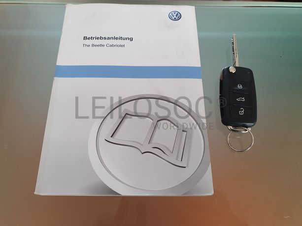 Volkswagen Beetle Cabrio · Ano 2013