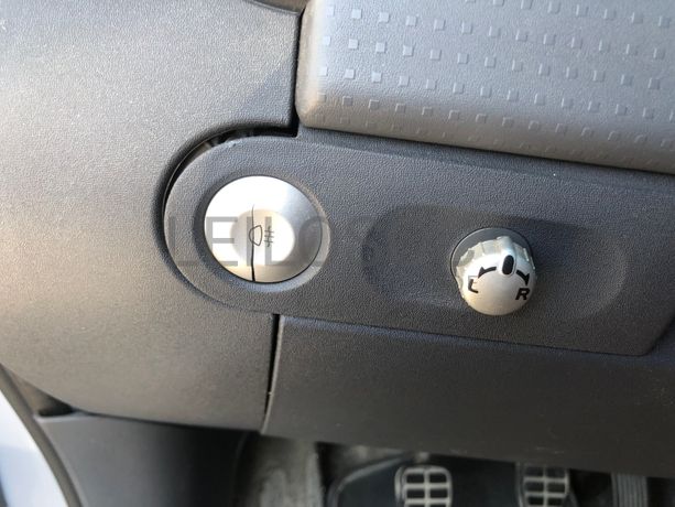 Mitsubishi Colt · Ano 2005