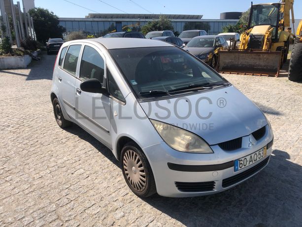 Mitsubishi Colt · Ano 2005