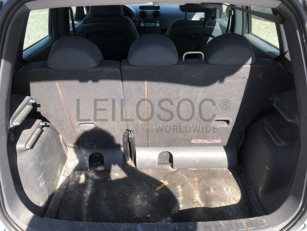 Mitsubishi Colt · Ano 2005