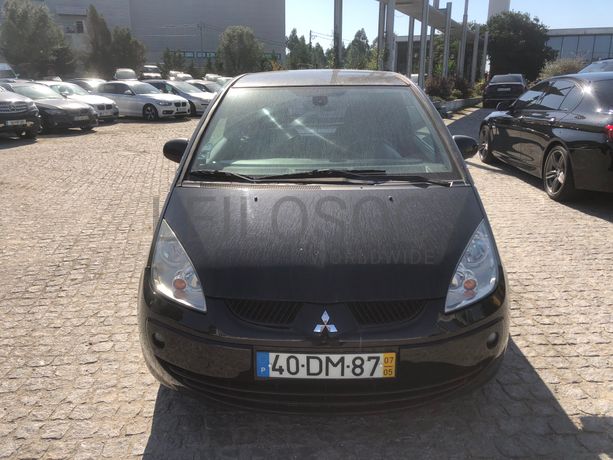 Mitsubishi Colt · Ano 2007