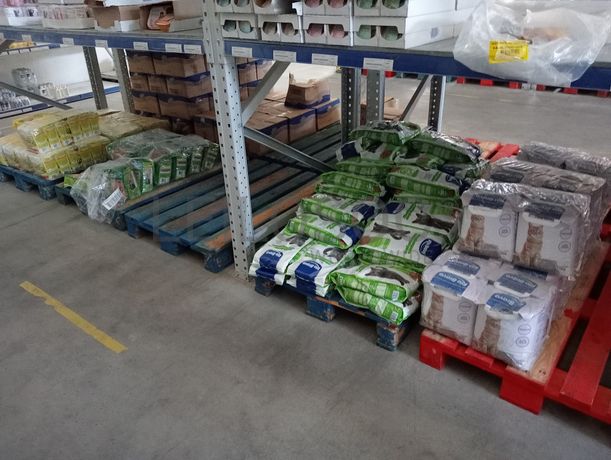 Stock · Artigos de Limpeza · Bebidas · Artigos de Mercearia