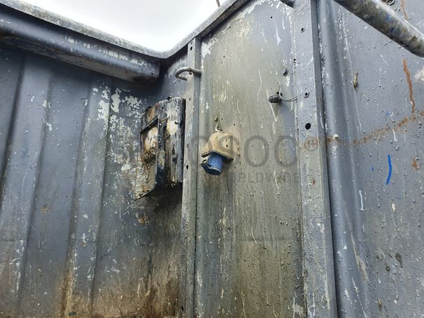 Renault Maxity Com Plataforma Elevatória Cela