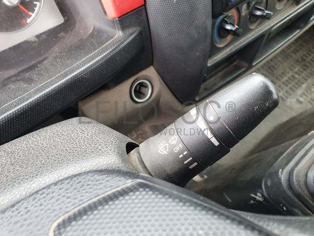 Renault Maxity Com Plataforma Elevatória Cela