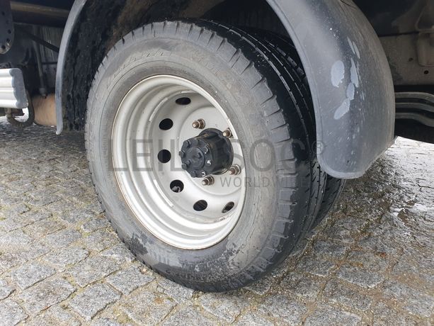 Renault Maxity Com Plataforma Elevatória Cela