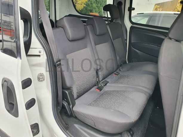 Fiat Doblo · Ano 2012