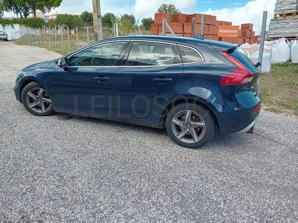 Volvo V40 · Ano 2014