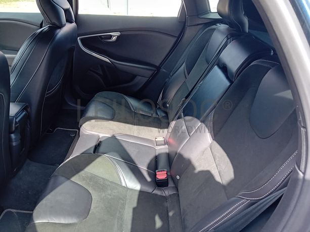 Volvo V40 · Ano 2014