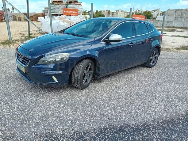 Volvo V40 · Ano 2014