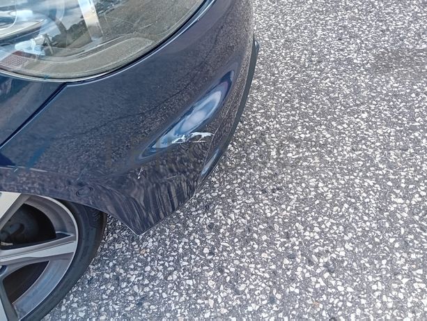 Volvo V40 · Ano 2014