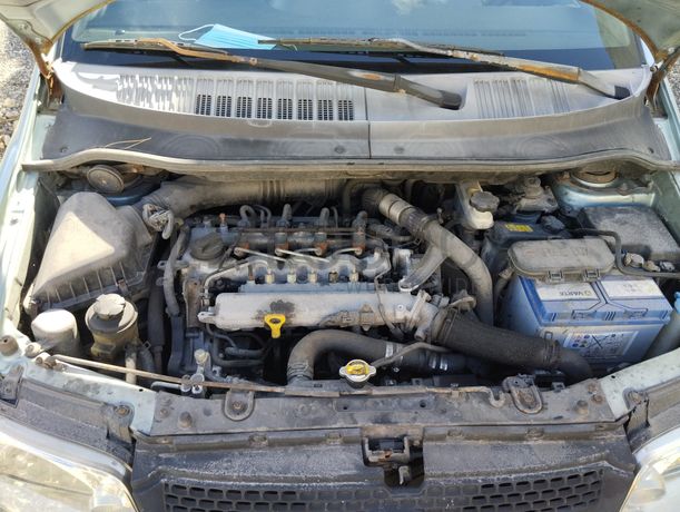 Hyundai Matrix 1.5 CRDI · Ano 2005