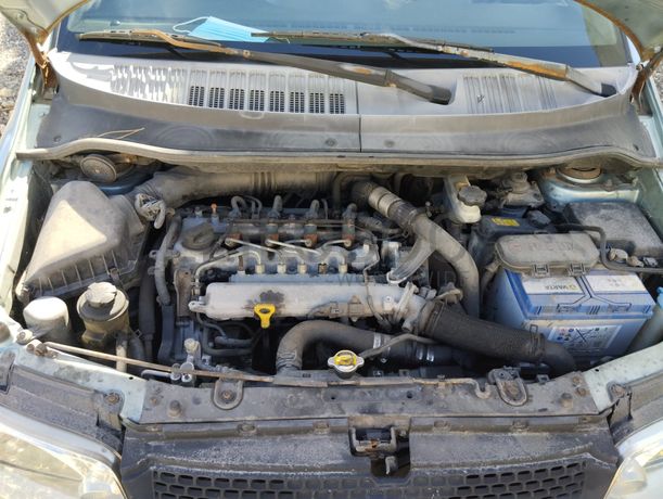 Hyundai Matrix 1.5 CRDI · Ano 2005