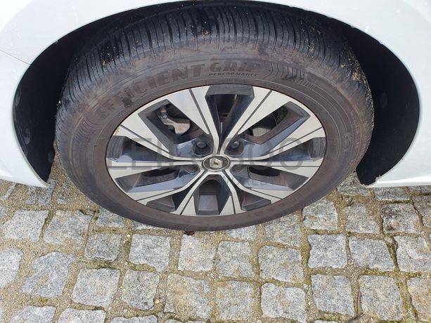 Renault Mégane · Ano 2022