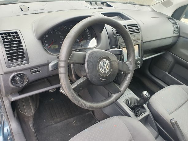 Volkswagen Polo · Ano 2003
