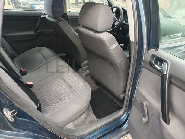 Volkswagen Polo · Ano 2003