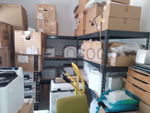 Equipamento de Escritório