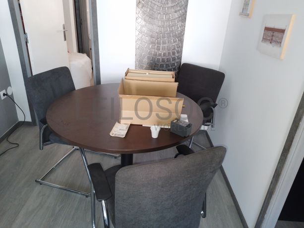 Material Informático e Mobiliário de Escritório