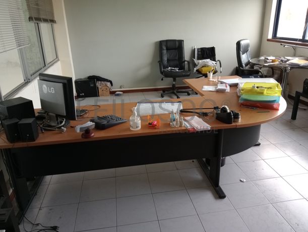 Equipamento de Escritório · Diversos