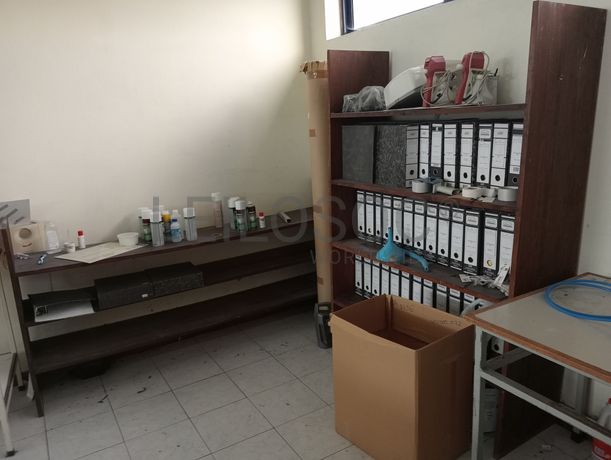 Equipamento de Escritório · Diversos