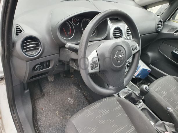 Opel Corsa · Ano 2012