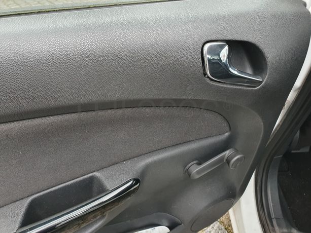 Opel Corsa · Ano 2012