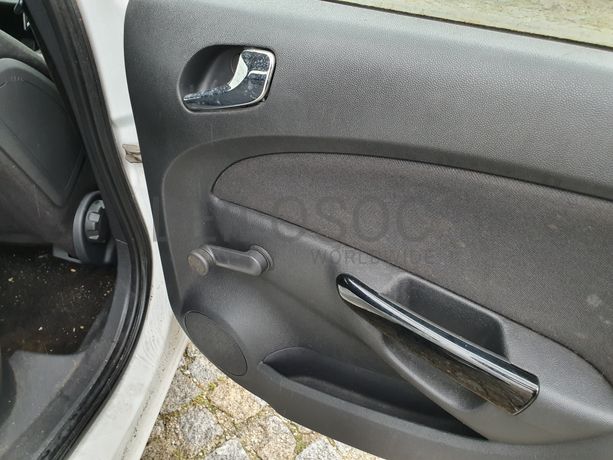 Opel Corsa · Ano 2012