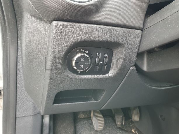 Opel Corsa · Ano 2012