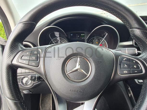 Mercedes-Benz C350 · Ano 2017