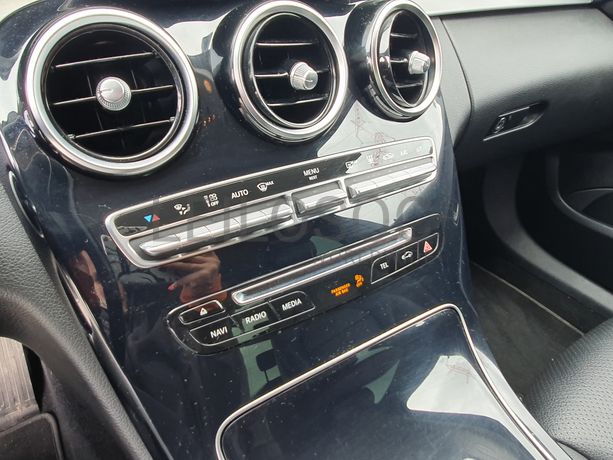 Mercedes-Benz C350 · Ano 2017