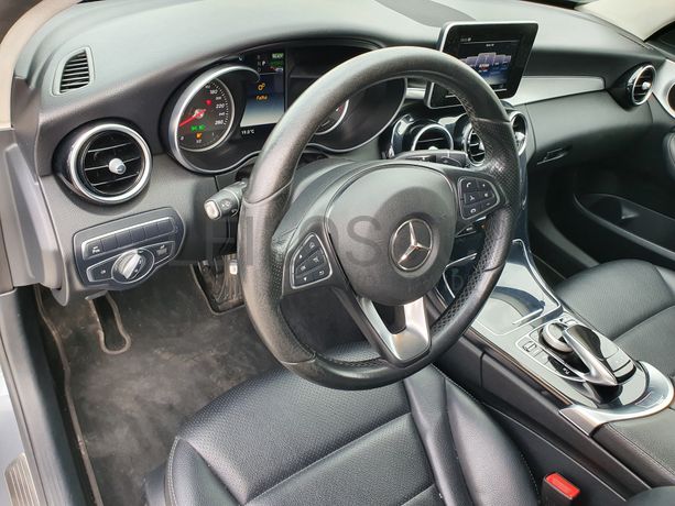 Mercedes-Benz C350 · Ano 2017