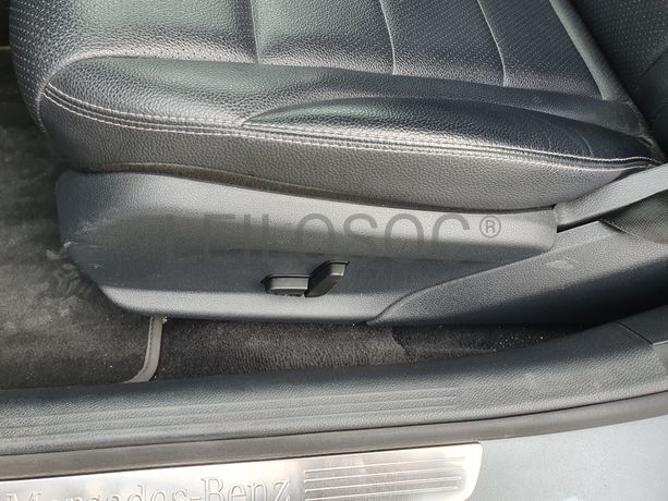 Mercedes-Benz C350 · Ano 2017