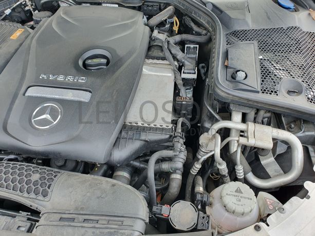 Mercedes-Benz C350 · Ano 2017