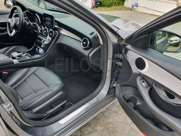 Mercedes-Benz C350 · Ano 2017