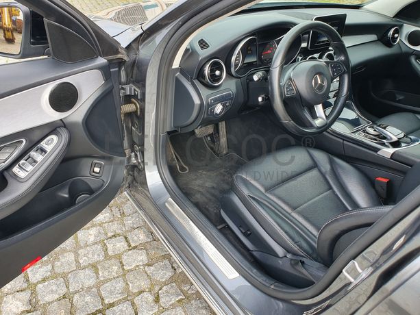Mercedes-Benz C350 · Ano 2017