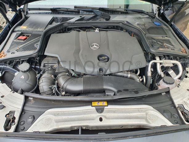 Mercedes-Benz C220 · Ano 2015