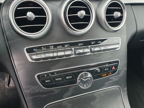 Mercedes-Benz C220 · Ano 2015