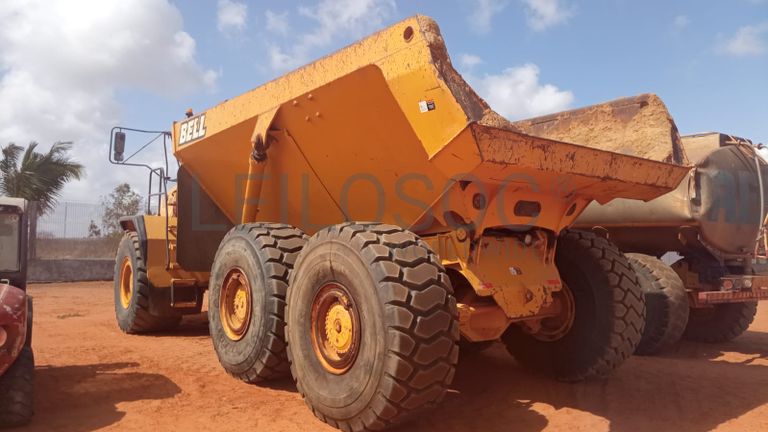 Camião Dumper ADT Bell B50D