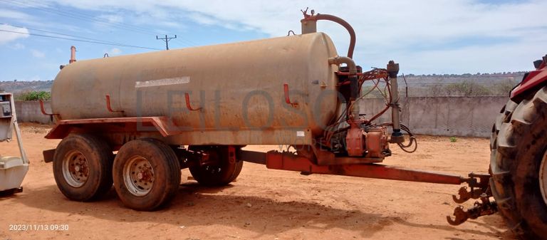 Atrelado Cisterna para trator