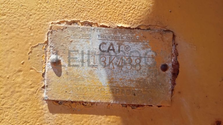 Niveladora CAT 13K438