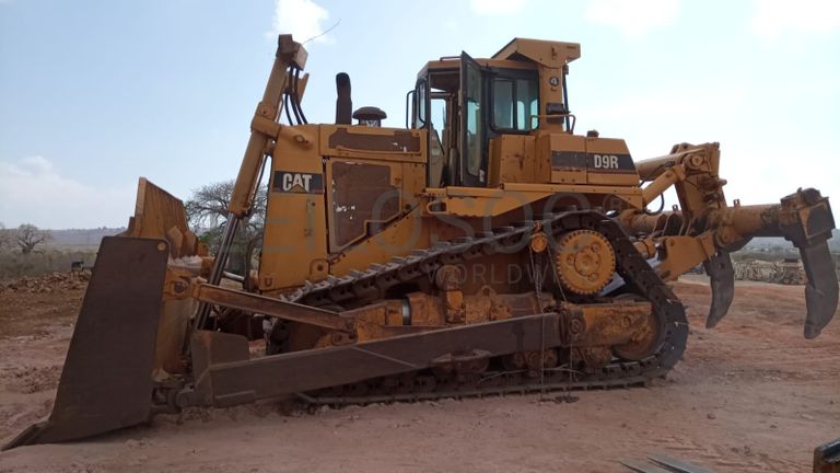 Bulldozer CAT D9R