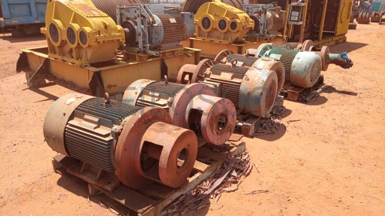 Motores de guincho trifásicos