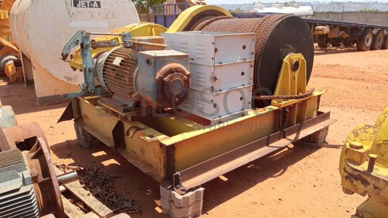 Guincho com motor trifásico