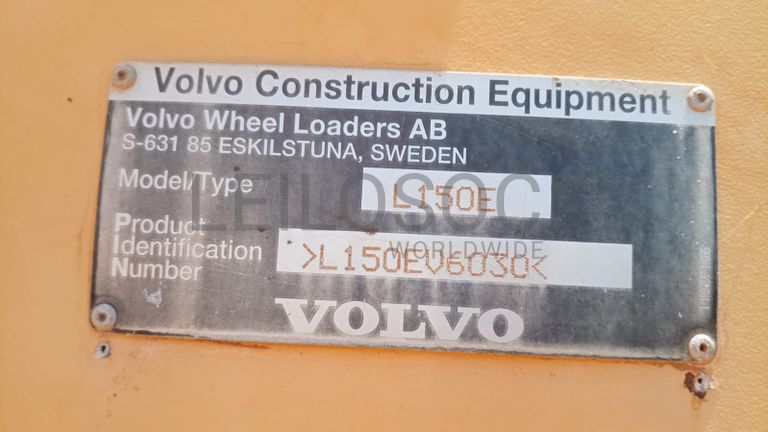 Pá carregadeira Volvo, L150E