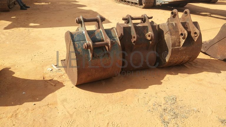 Baldes escavadeira 0.06m