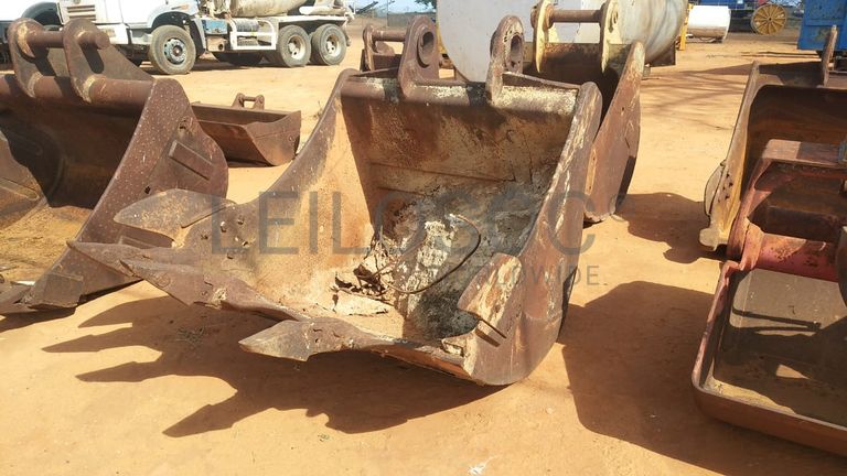 Balde escavadeira 1m