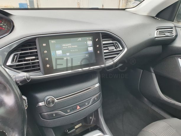 Peugeot 308 · Ano 2014