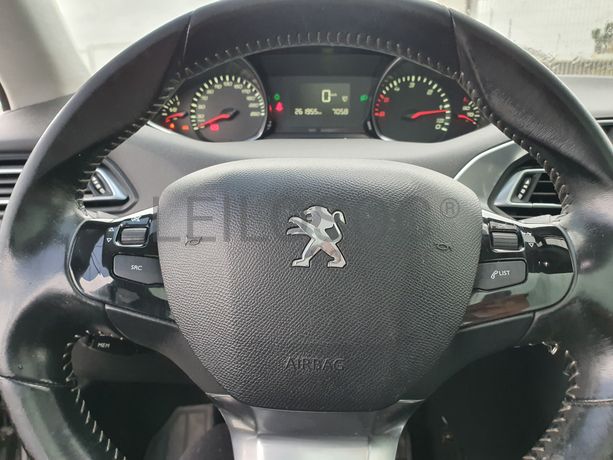 Peugeot 308 · Ano 2014