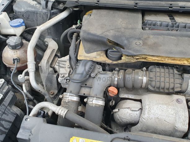 Peugeot 308 · Ano 2014