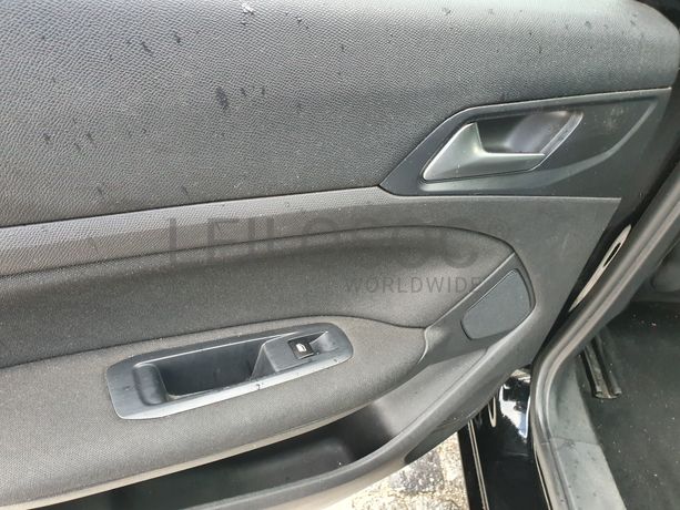 Peugeot 308 · Ano 2014